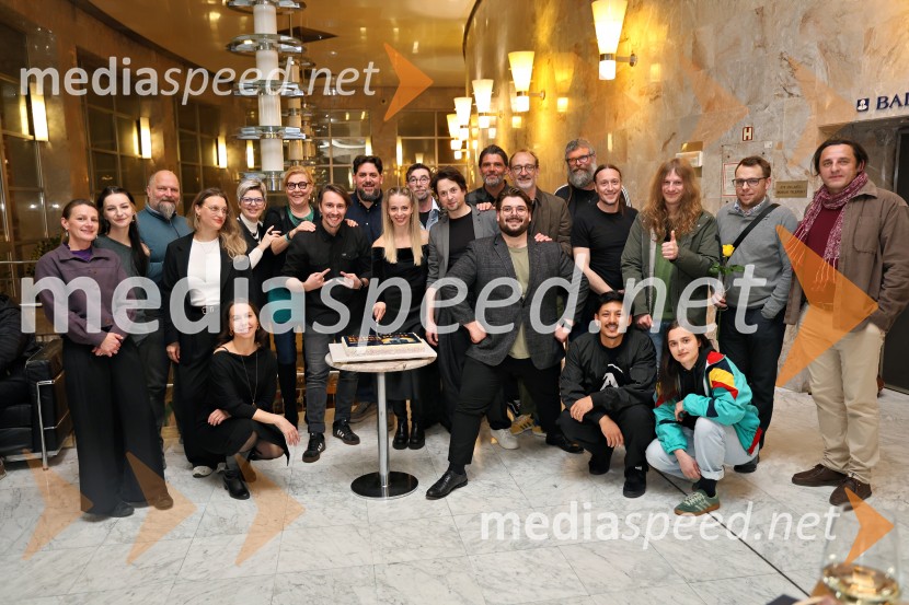 Kekec proti kekcu, premiera SNG Nova Gorica