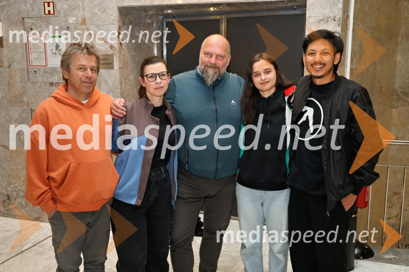 Kekec proti kekcu, premiera SNG Nova Gorica