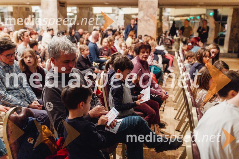 Otroški festival gledaliških sanj, Pionirski dom
