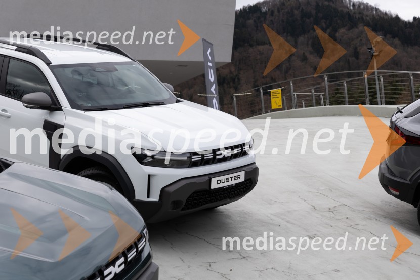 Dacia dan v znamenju terenskih izzivov in testnih voženj