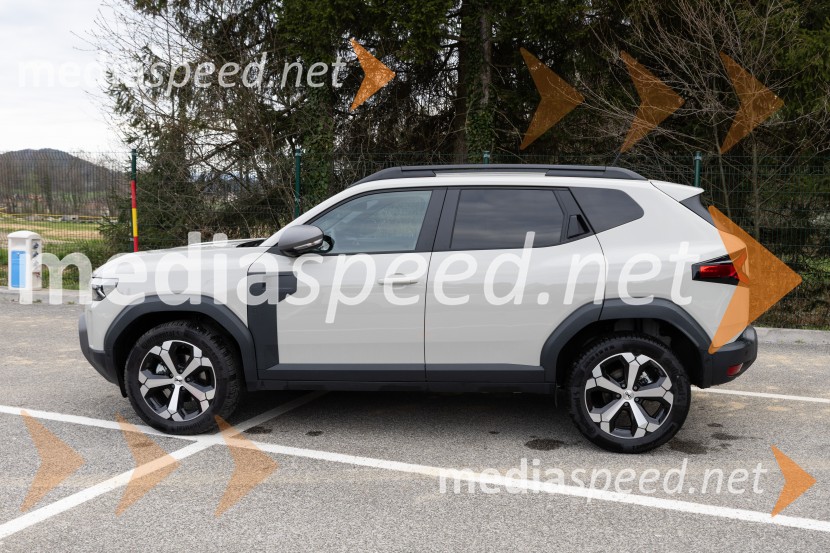 Dacia dan v znamenju terenskih izzivov in testnih voženj