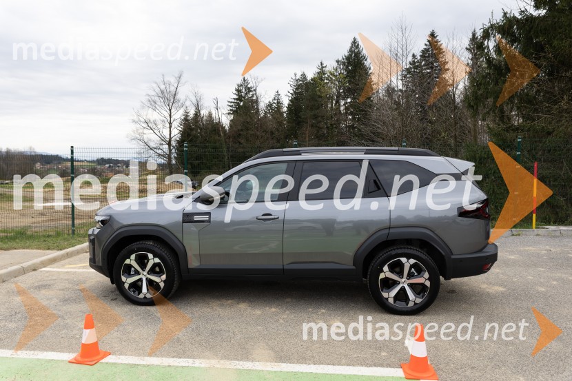 Dacia dan v znamenju terenskih izzivov in testnih voženj