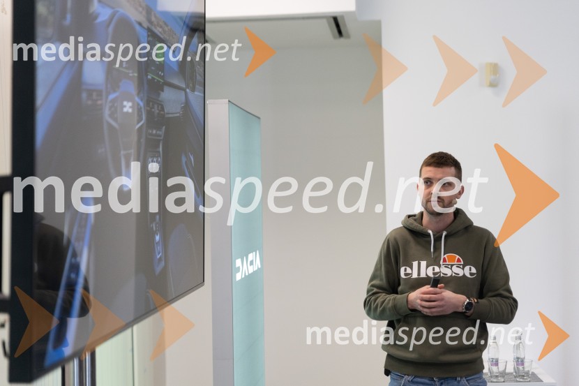 Dacia dan v znamenju terenskih izzivov in testnih voženj