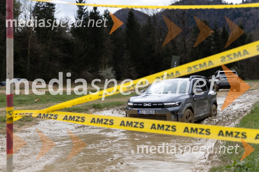 Dacia dan v znamenju terenskih izzivov in testnih voženj