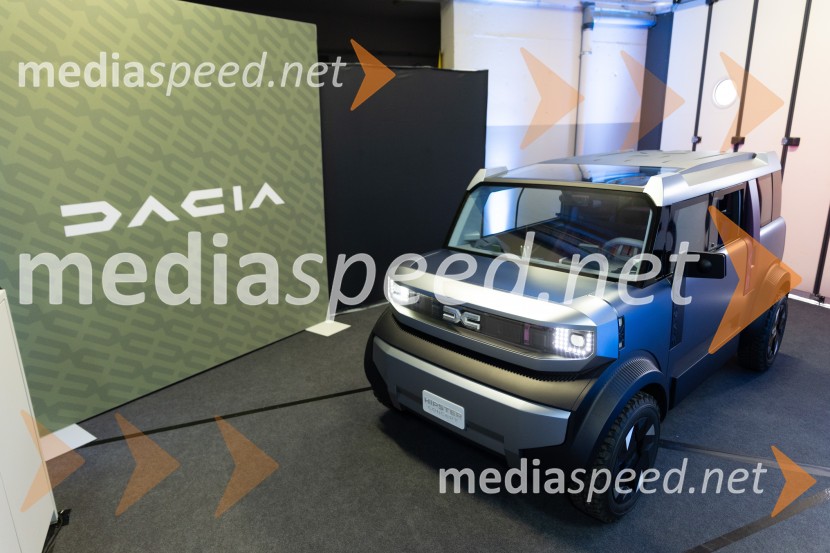 Dacia dan v znamenju terenskih izzivov in testnih voženj