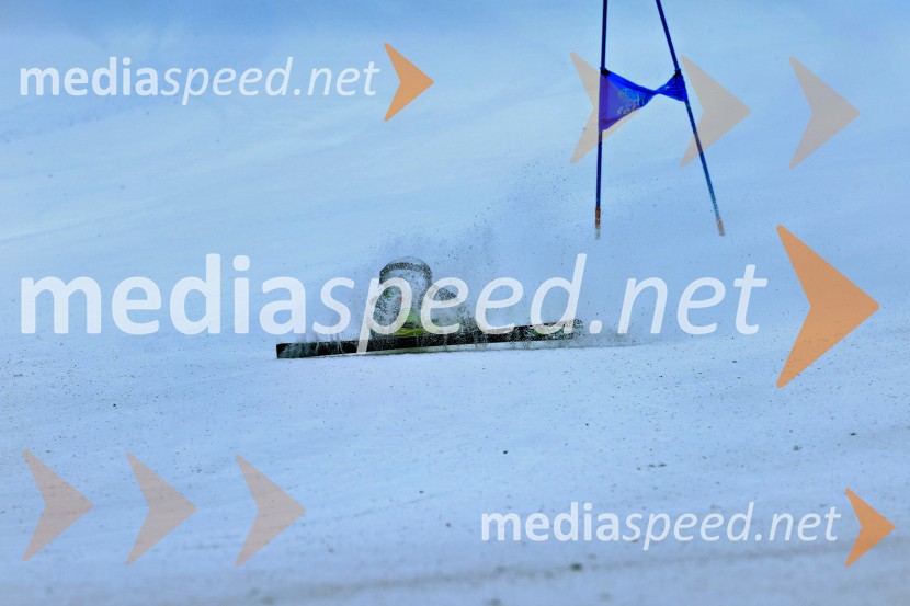 SMUČANJE - SUPER G, U10 in U12, Pokal vzhodne regije, Rogla