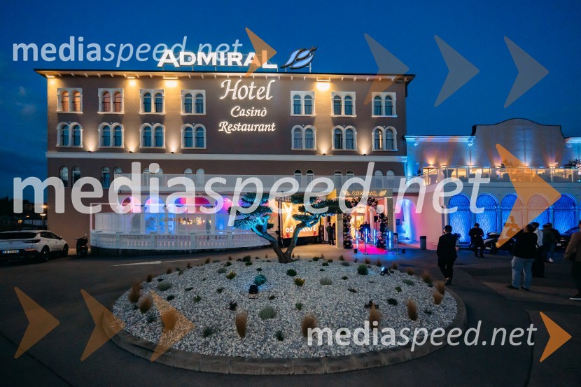 Prenovljeni Casino Admiral Škofije odprl vrata v velikem slogu