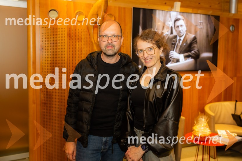 Iskrivo v živo: dr. Kozma Ahačič