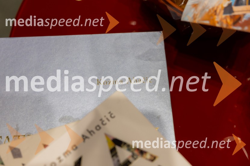 Iskrivo v živo: dr. Kozma Ahačič