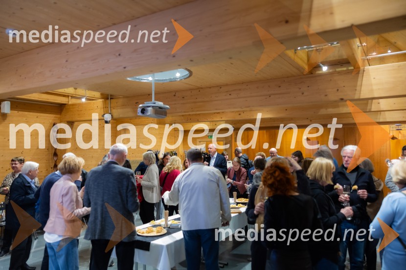 Iskrivo v živo: dr. Kozma Ahačič