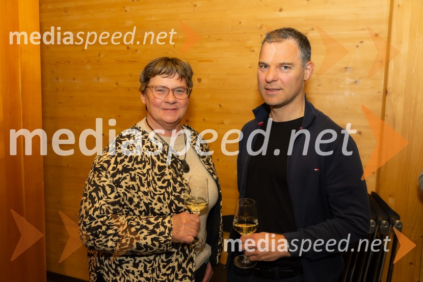 Iskrivo v živo: dr. Kozma Ahačič