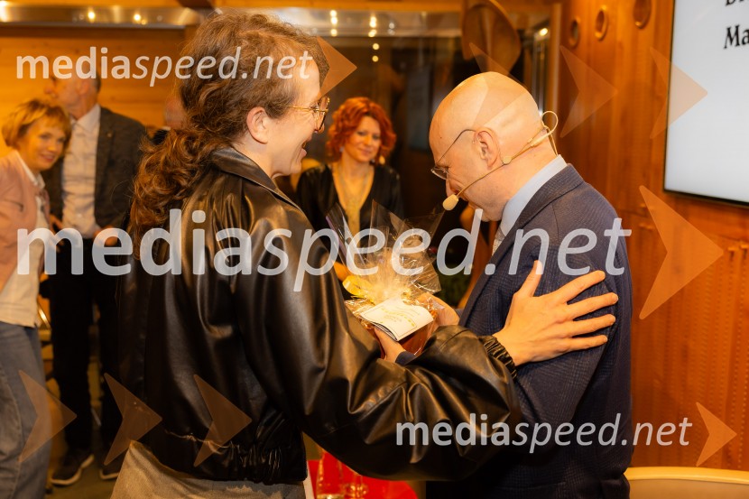 Iskrivo v živo: dr. Kozma Ahačič