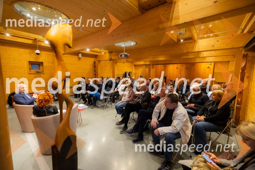 Iskrivo v živo: dr. Kozma Ahačič