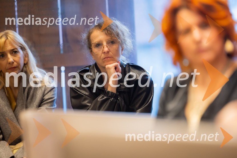 Iskrivo v živo: dr. Kozma Ahačič