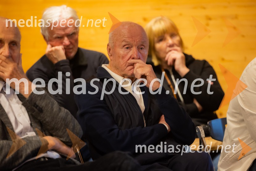 Iskrivo v živo: dr. Kozma Ahačič