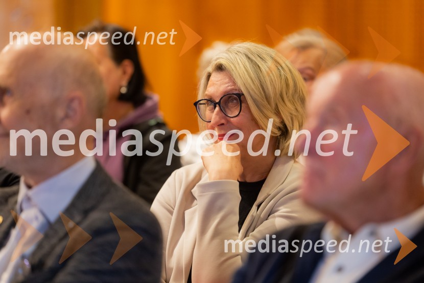 Iskrivo v živo: dr. Kozma Ahačič