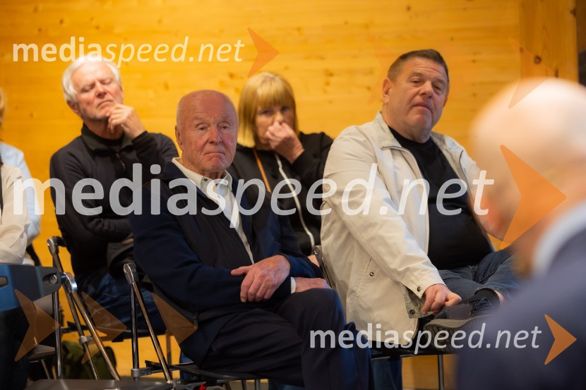 Iskrivo v živo: dr. Kozma Ahačič