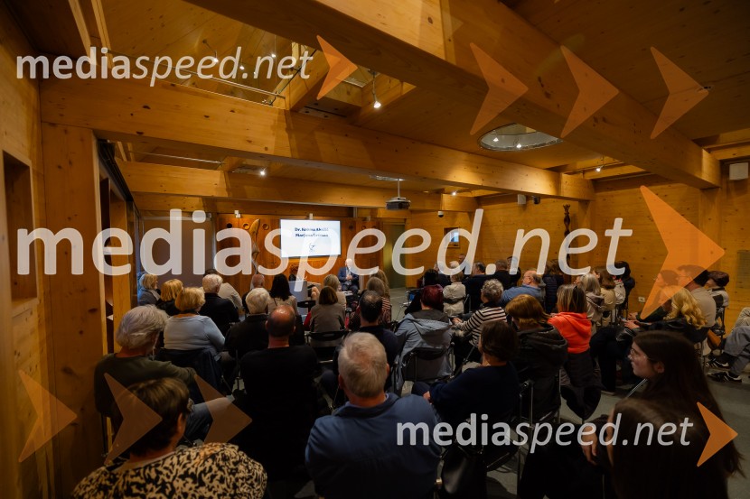 Iskrivo v živo: dr. Kozma Ahačič