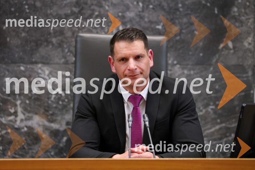 Ustanovna seja državnega zbora 2026