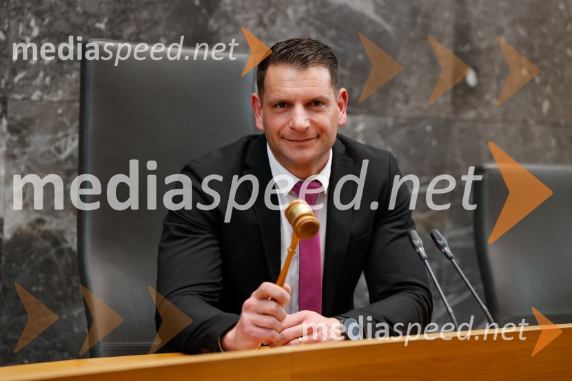 Ustanovna seja državnega zbora 2026