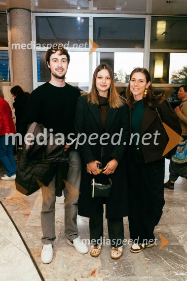 Brezmejno telo, premiera