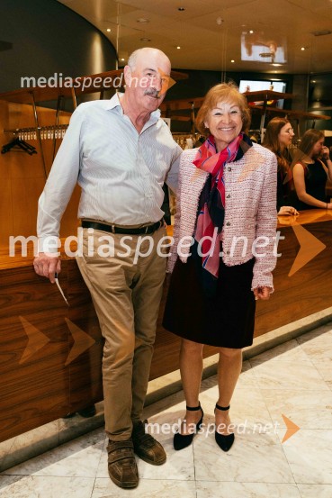 Brezmejno telo, premiera