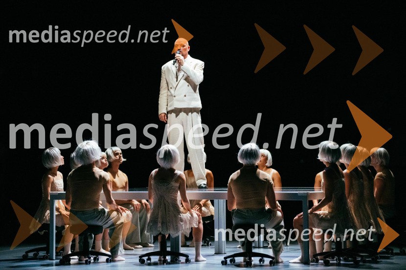 Brezmejno telo, premiera