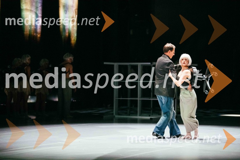 Brezmejno telo, premiera