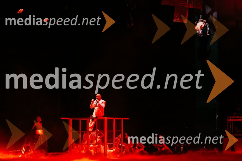 Brezmejno telo, premiera