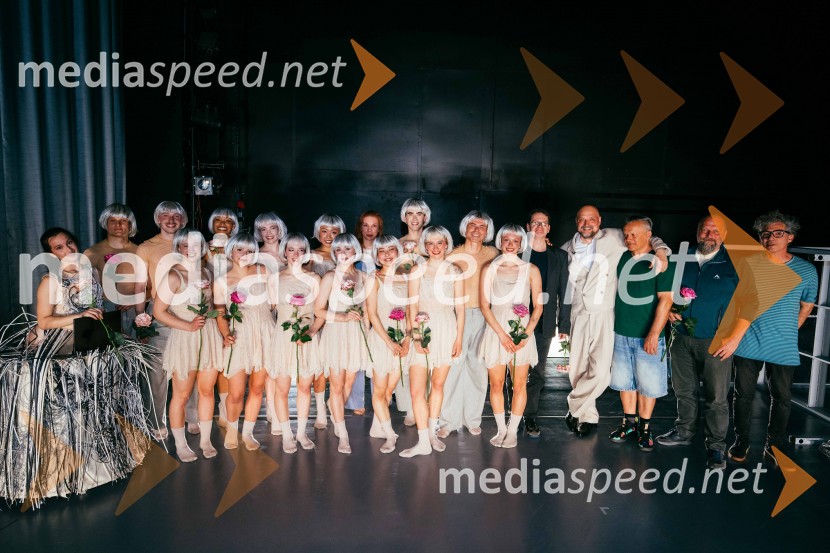 Brezmejno telo, premiera