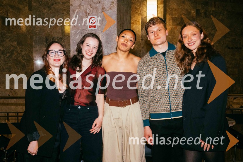 Brezmejno telo, premiera