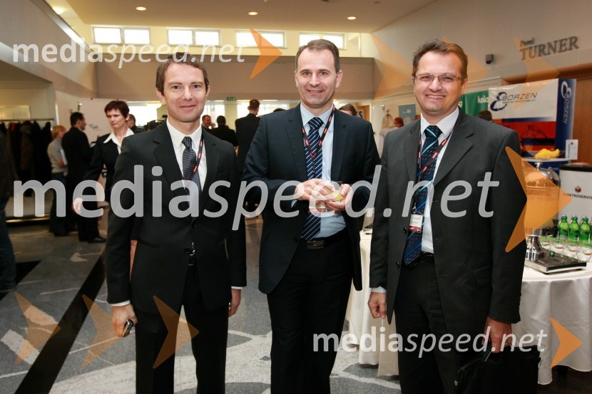 Tomaž Orešič, EFT Group in predsedujoči konferenci, Amer Jelagić, generalni direktor Elektriprivrede BIH in Mirko Marinčič, Elektro LjubljanaEnergija 2009, 5. mednarodna energetska konferenca