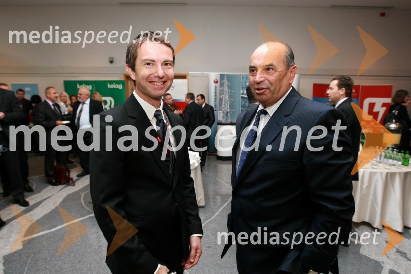Tomaž Orešič, EFT Group in predsedujoči konferenci in dr. Roman Glaser, generalni direktor podjetja Perutnina PtujEnergija 2009, 5. mednarodna energetska konferenca