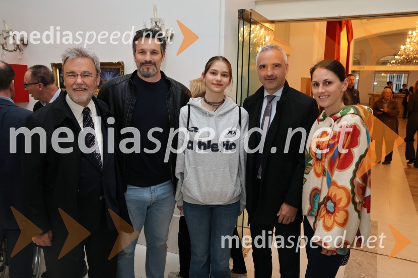 mag. Zdravko Luketič, mestni svetnik MOM, Nova Slovenija – Krščanski demokrati;  ... ;  ... ;  Janez Cigler Kralj, poslanec;  ... Dobrodelni koncert Zavoda Antona Martina Slomška