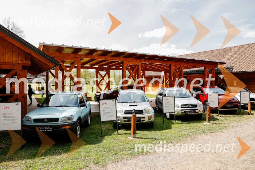 Toyota RAV4, tiskovna konferenca