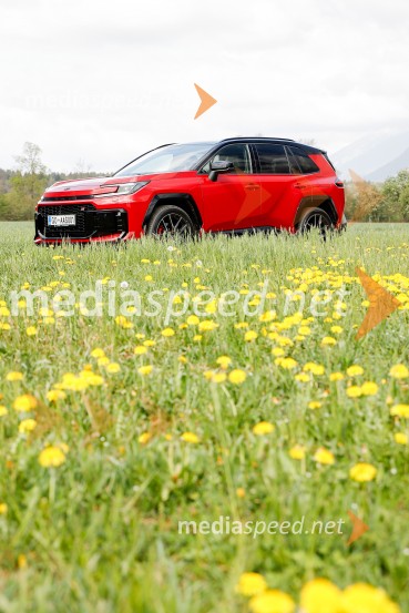 Toyota RAV4, tiskovna konferenca