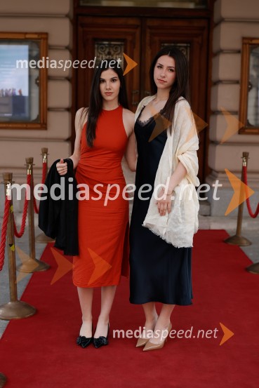 Alica v čudežni deželi, premiera