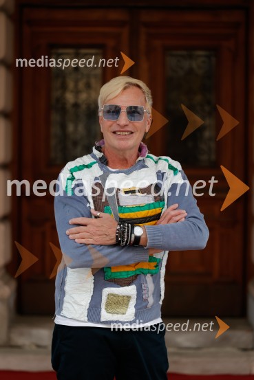 Alica v čudežni deželi, premiera