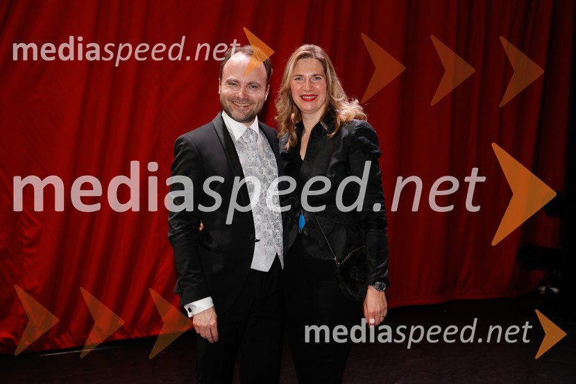 Alica v čudežni deželi, premiera