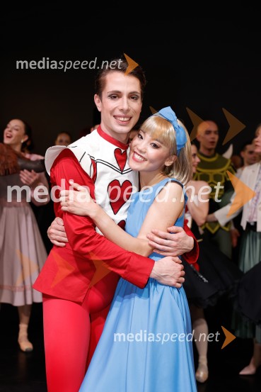 Alica v čudežni deželi, premiera