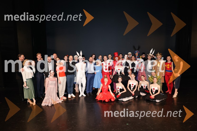 Alica v čudežni deželi, premiera