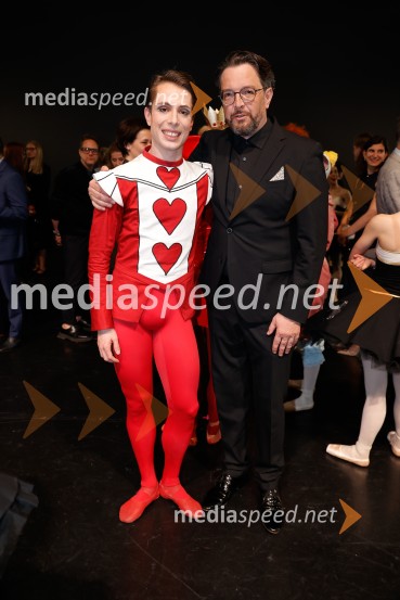 Alica v čudežni deželi, premiera