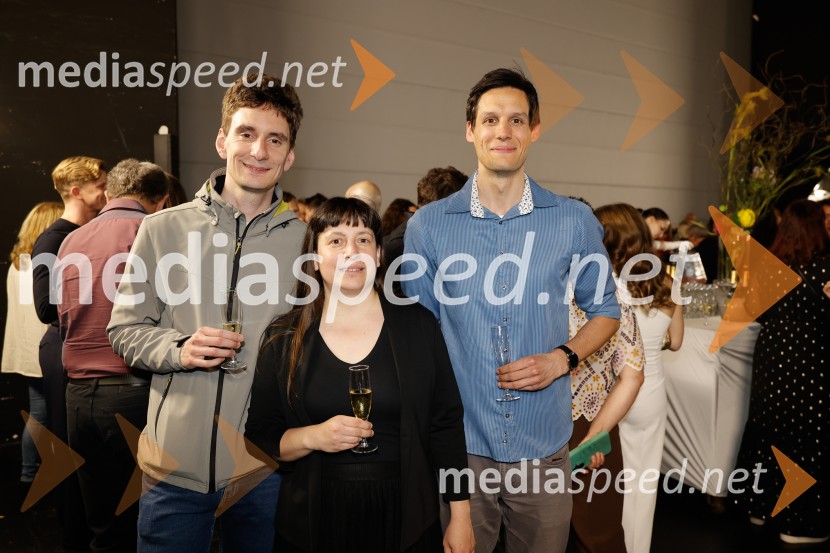 Alica v čudežni deželi, premiera