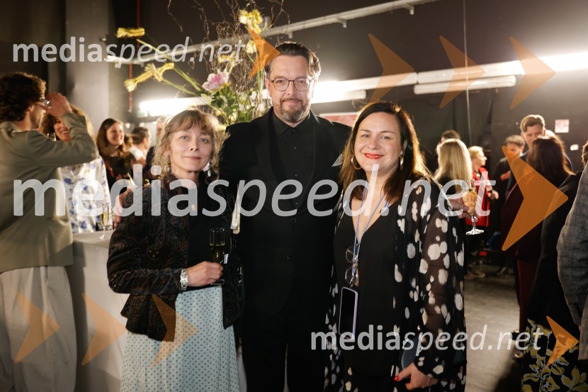 Alica v čudežni deželi, premiera