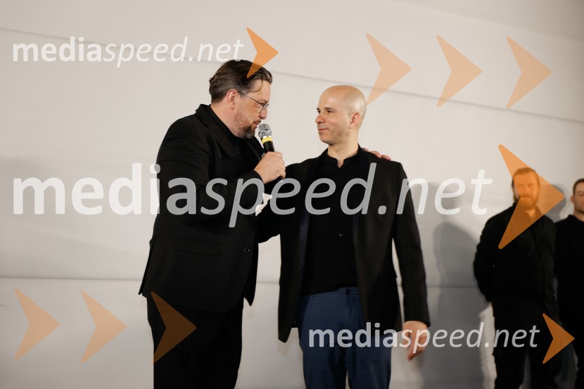 Alica v čudežni deželi, premiera