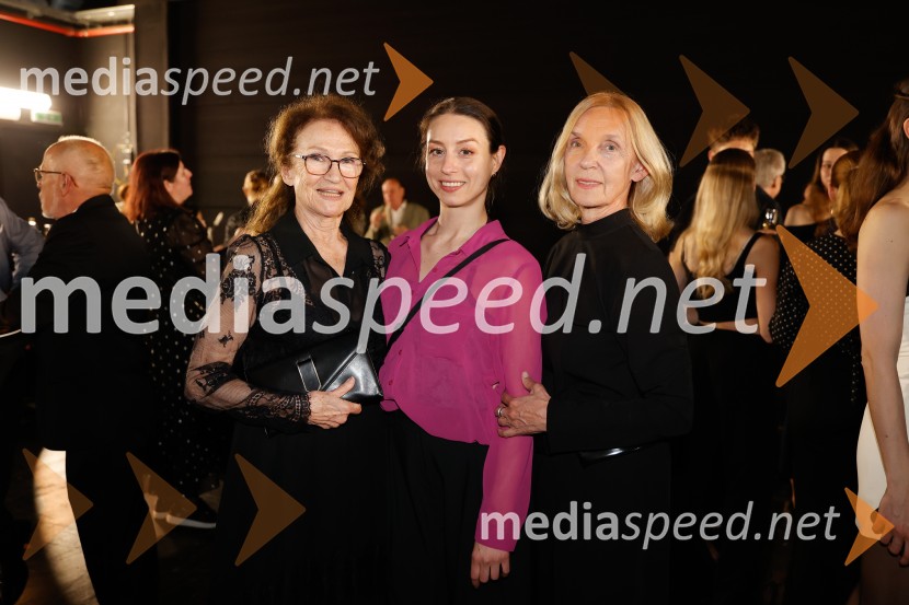 Alica v čudežni deželi, premiera