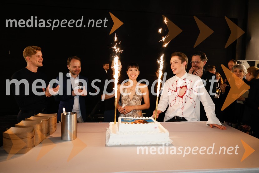 Alica v čudežni deželi, premiera