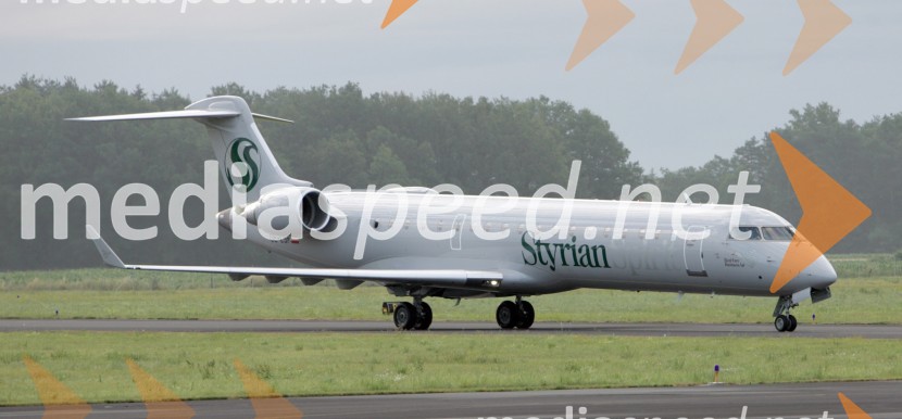 Letalo Bombardier Canadair Regional Jet 700 (CRJ 700)Novo letalo družbe Styrian Spirit