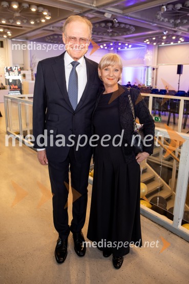 Predstavitev knjige Petra Čeferina Smeh na sodišču