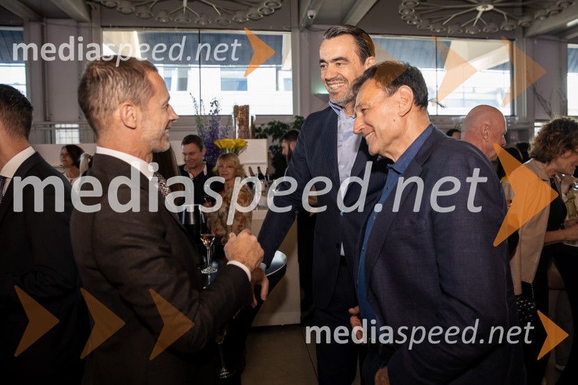 Predstavitev knjige Petra Čeferina Smeh na sodišču